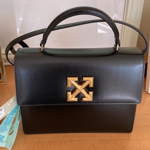 Off-white leather bag - Picture 8 of 11